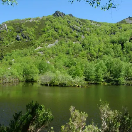 Charming In 35 M² With Shared Pool * San Antolín