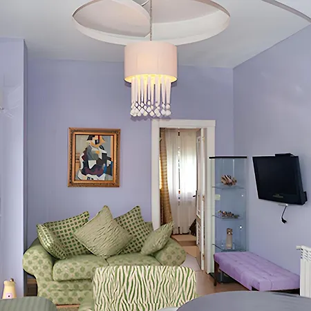 Διαμέρισμα Charming In 35 M² With Shared Pool *