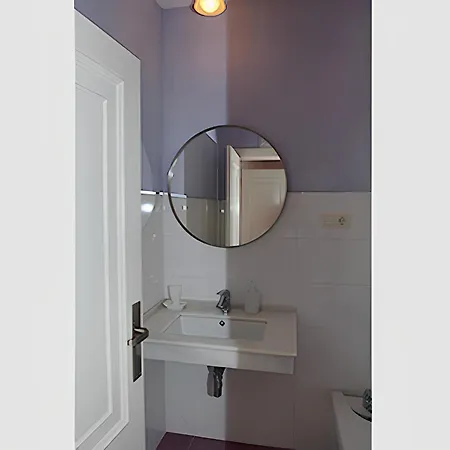 Charming In 35 M² With Shared Pool Διαμέρισμα