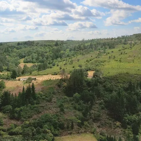 Charming In 35 M² With Shared Pool Διαμέρισμα